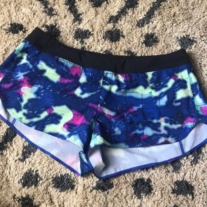 Reebok shorts brand new! Size small